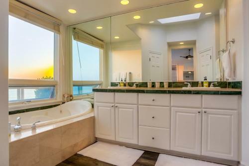 Oceanfront Oasis Home