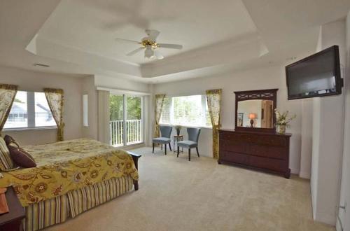 Sunrise Pointe 1-301