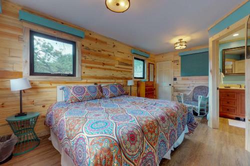Deer Mountain Lodge North