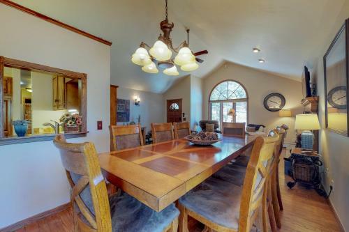 Heavenly Pines Retreat