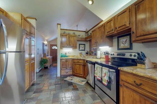 Heavenly Pines Retreat