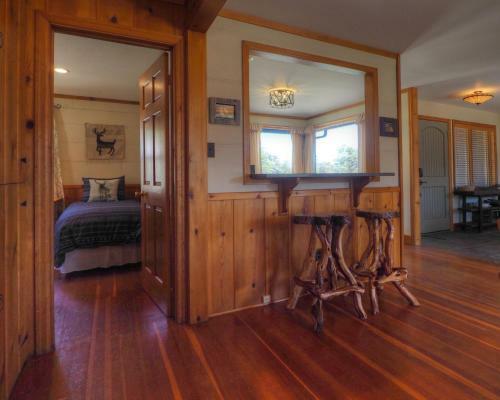High Drive Cabin 2161