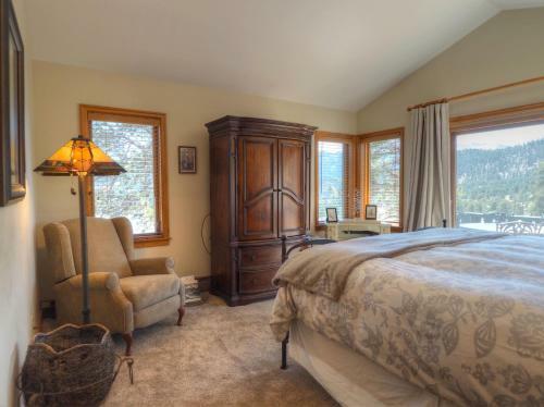 High Drive Cabin 2161
