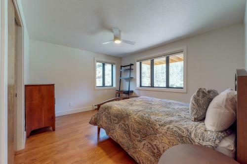 Estes Park Escape
