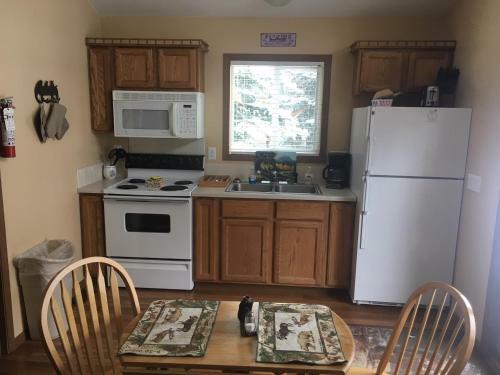 Lodge Riverview Pines
