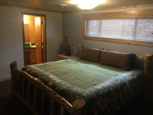 Lodge Riverview Pines