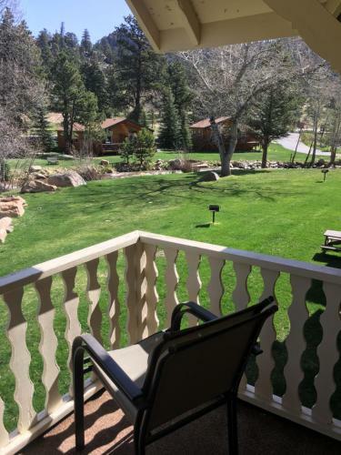 Lodge Riverview Pines