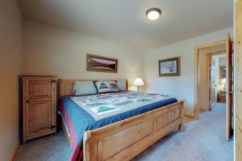 Deer Mountain Rest