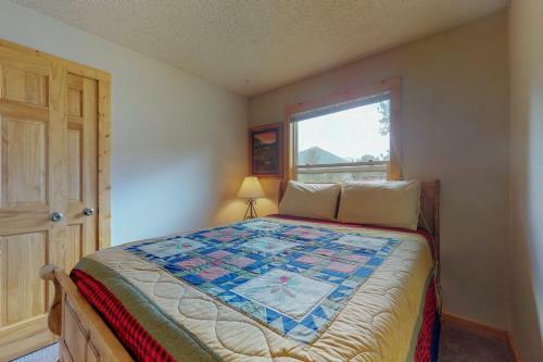 Deer Mountain Rest
