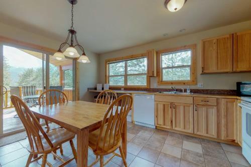 Deer Mountain Rest