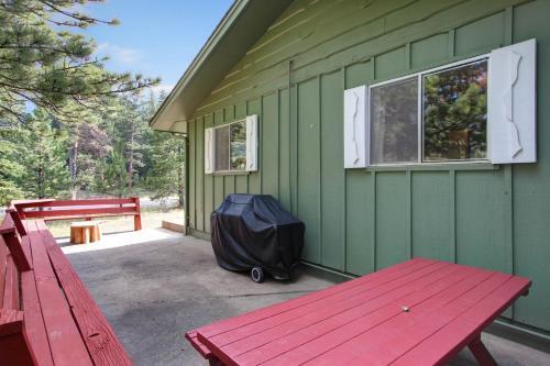 Kabina On Fish Creek -- E.v. Reg# 3561 Cabin