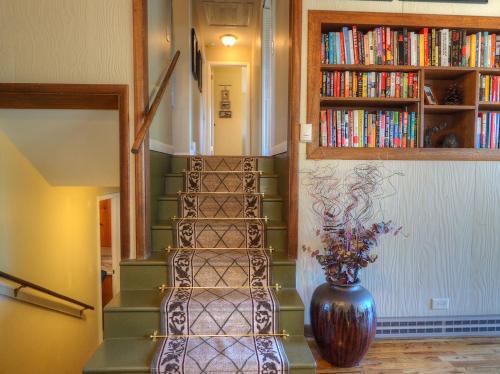 Staghorn Chalet Home