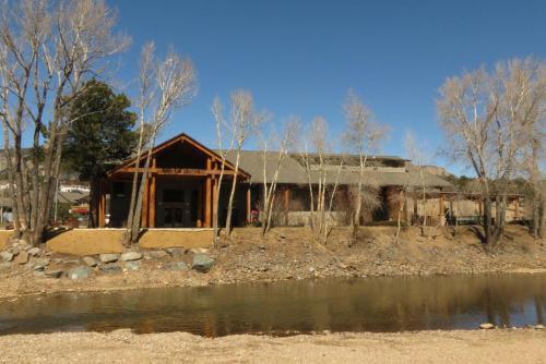 Staghorn Chalet Home