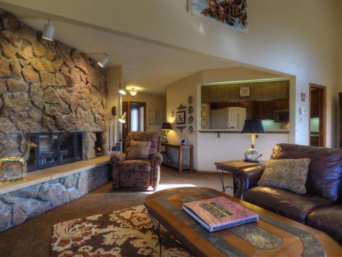 Apartamento 1421 Saint Moritz Condo #1