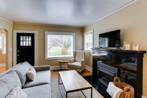 University Cottage