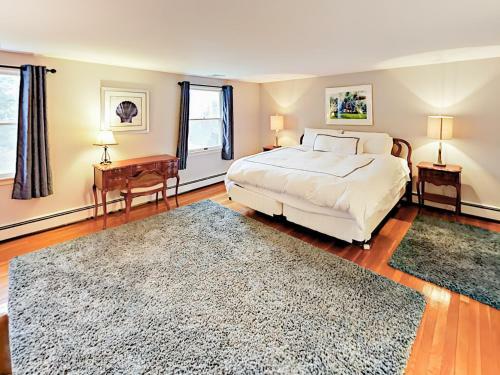 5 Redgate Lane Home