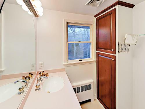 5 Redgate Lane Home