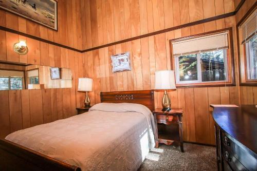 Cable Idle Ours Original Fawnskin Mountain Getaway