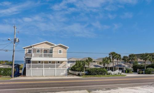 3095a S Fletcher Up Home