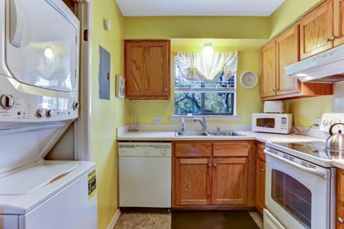 Apartamento Amelia Landings #10d Condo