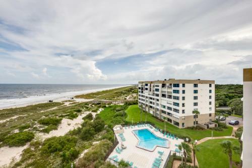 Apartamento High Surf Condo