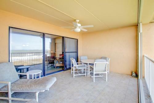 Atlantis #405 Apartment