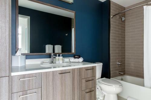 Apartamento Midtown Village 2001