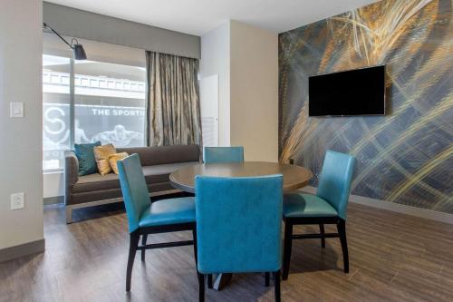 Cambria Hotel Philadelphia Downtown Center City