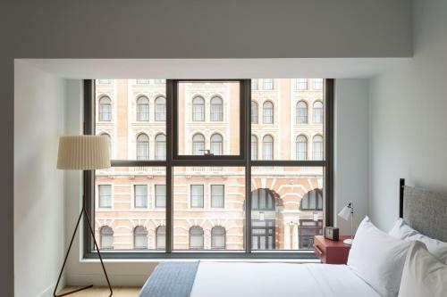 Hotel Roost East Market