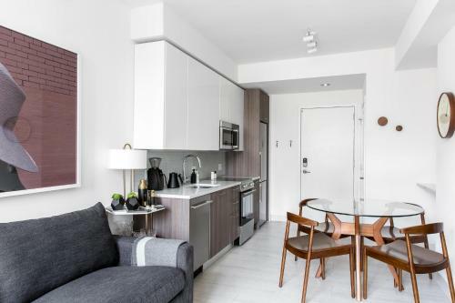 Apartamento Midtown Village 2009