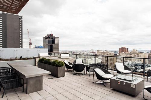Apartamento Midtown Village 2012