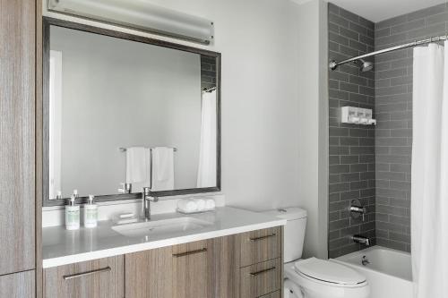 City Center Two-bedroom 2207