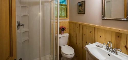 Posada Thorp House Inn & Cottages