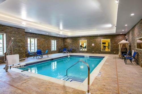 Hotel Comfort Suites