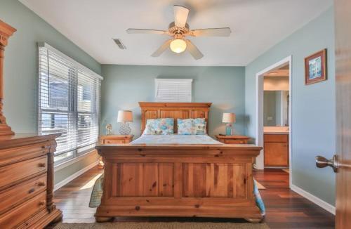 East Ashley Avenue 1593 - Marbella Home