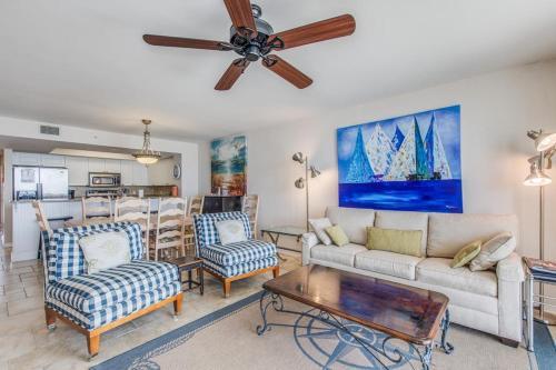 Apartamento Chas. Oceanfront 305 - Top Shelf Condo