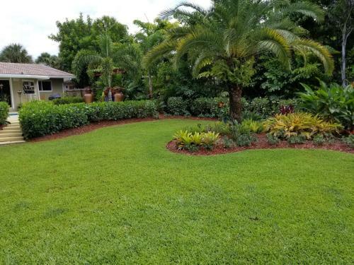Apartamento Tropical Studio With Private Kitchen And Bath