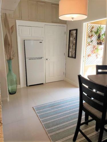 Apartamento Tropical Studio With Private Kitchen And Bath