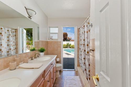 Coral Ridge Isles Beauty