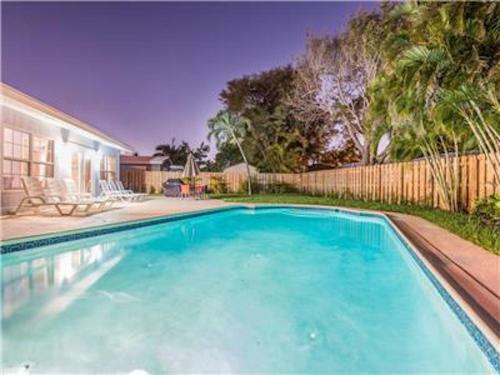 Tradewinds-by-the-sea