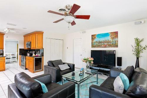 Coral Ridge Isles Oasis