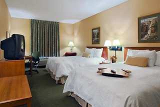 Hotel Hampton Inn Kansas City At Village West