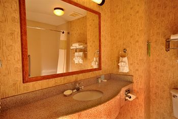 Hotel Hampton Inn Kansas City At Village West