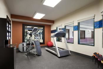 Hotel Hampton Inn Kansas City At Village West