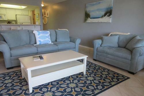 Apartamento Estero Yacht & Racquet 123 Condo