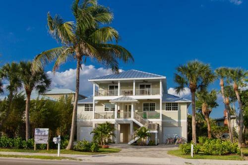 Endless Summer - Fort Myers Beach