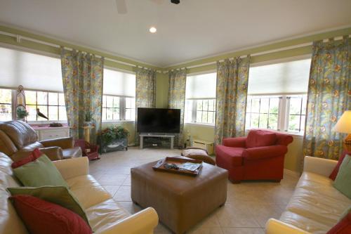 134 Virginia Avenue Home