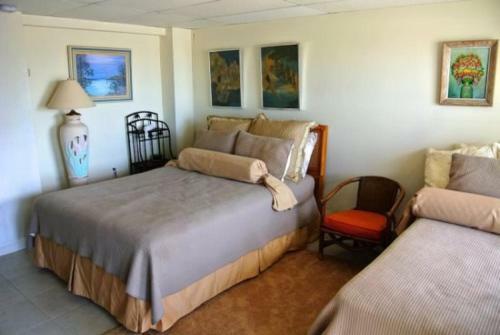 Gulf Breeze - One Bedroom Cottage