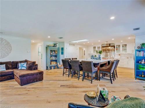 190 Aberdeen Ave Home