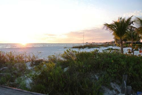 Santa Maria Harbour Resort - One Bedroom Home 311